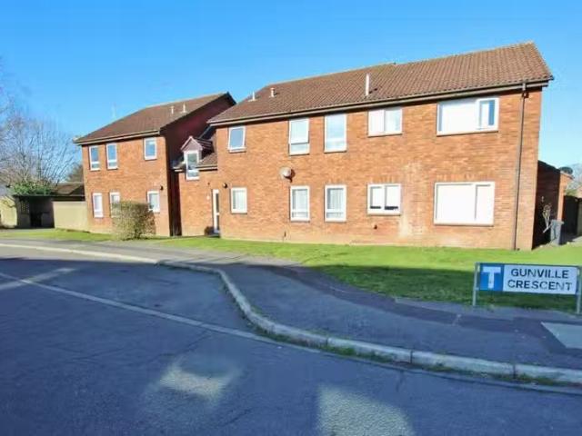 House for rent in Throop, Bournemouth