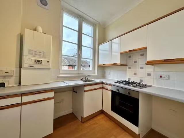 Apartment for rent in Cross In Hand, East Sussex