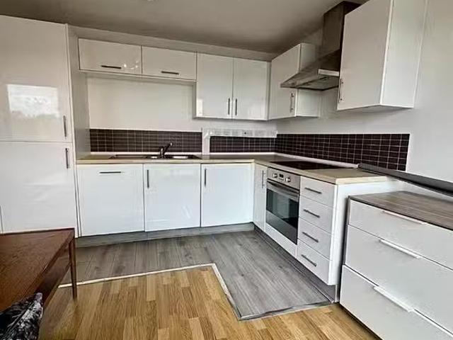House for rent in Falcon Lodge, Wales