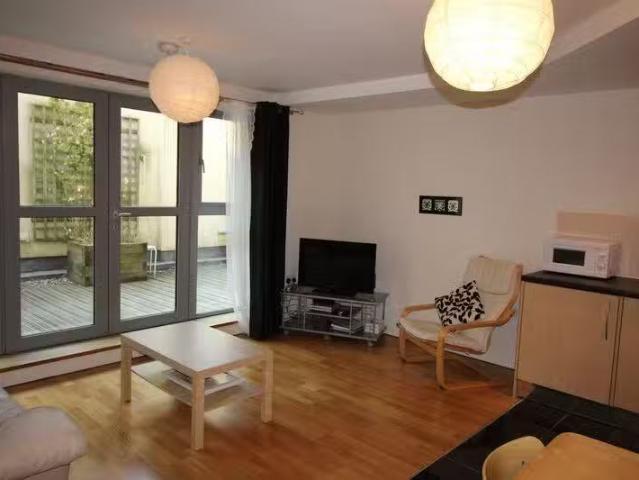 House for rent in Palmers Green, Greater London