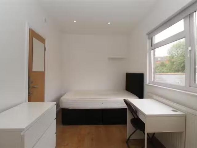House for rent in Falcon Lodge, Wales