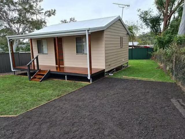 House for rent in Tuggerawong, New South Wales