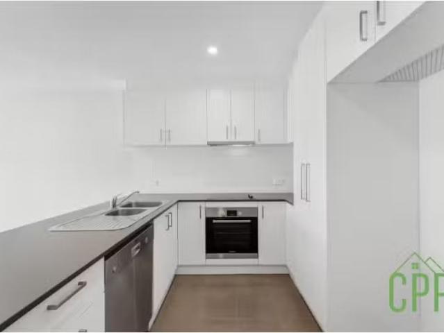 Apartment for rent in Turner, North Canberra