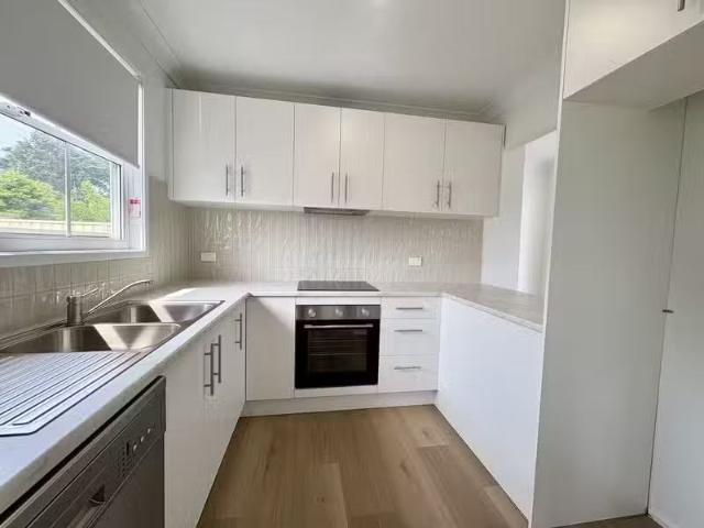 House for rent in Lakelands, Wollongong City Council