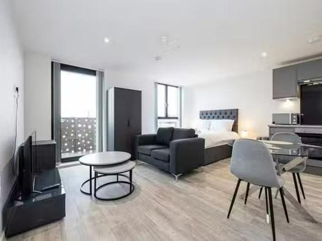 Apartment for rent in St George's Quarter / Cultural Quarter, Calderstones