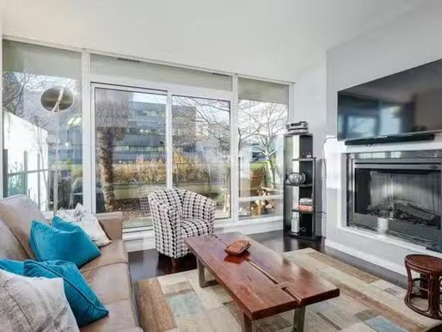 Apartment for rent in Victoria, British Columbia