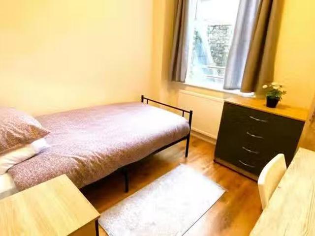 House for rent in Kentish Town, Greater London