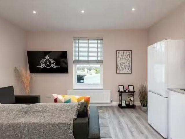 Apartment for rent in Brompton, Gillingham
