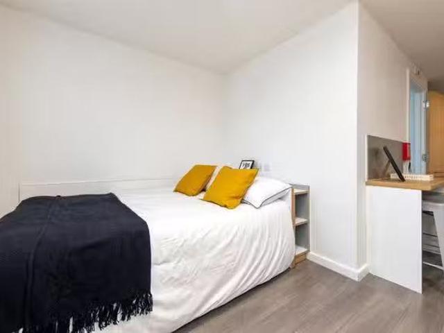 Apartment for rent in Black Friars, Old Wharf
