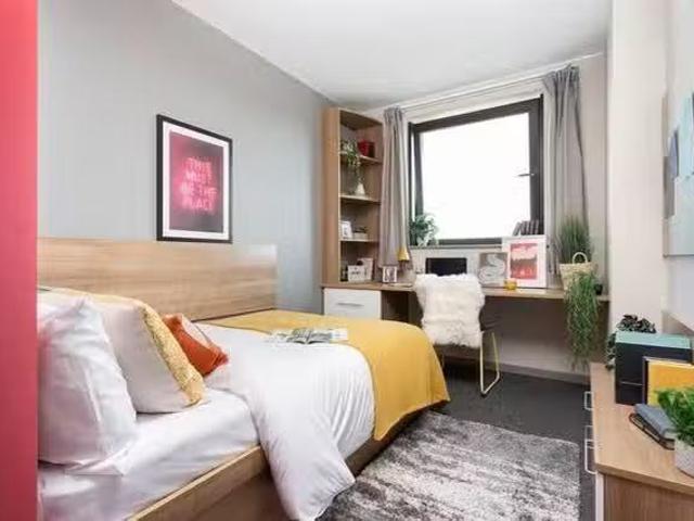 Apartment for rent in Little London, West Yorkshire