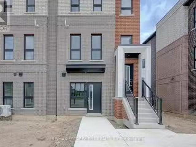 Condo for rent in Ancaster, Ontario