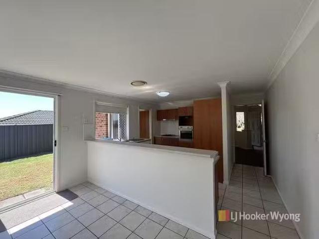 House for rent in Wadalba, New South Wales