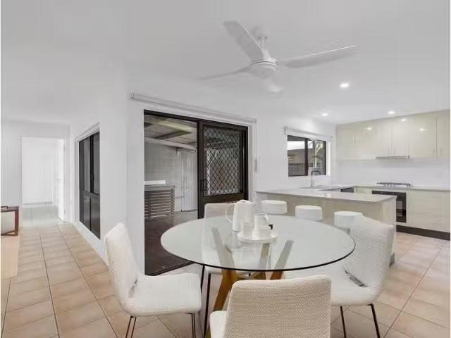 House for rent in Kewarra Beach, Queensland
