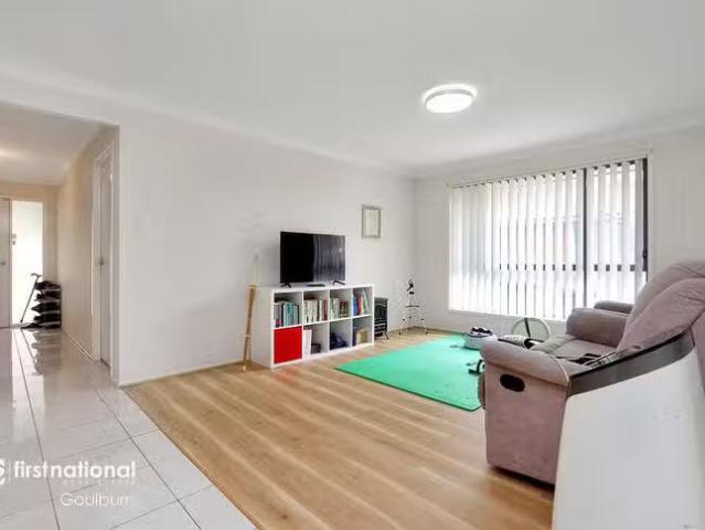 House for rent in Brisbane Grove, New South Wales
