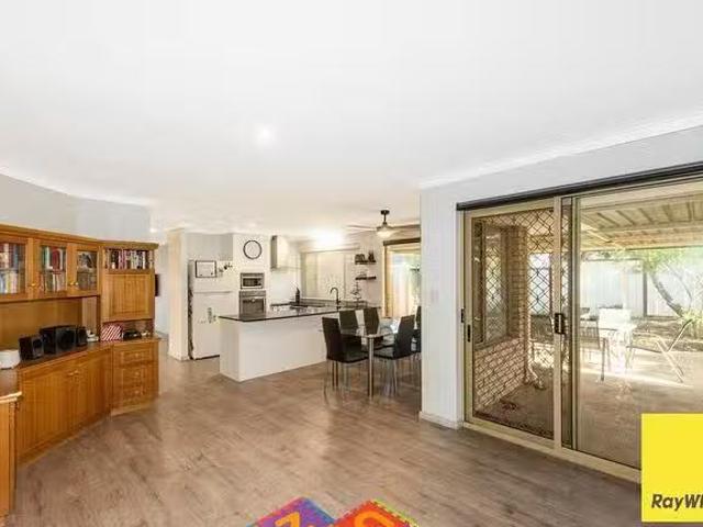 House for rent in Beechboro, Western Australia