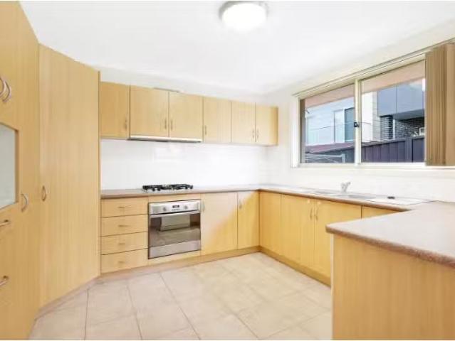 Apartment for rent in Wollongong West, New South Wales