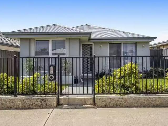 House for rent in Parklands, Western Australia