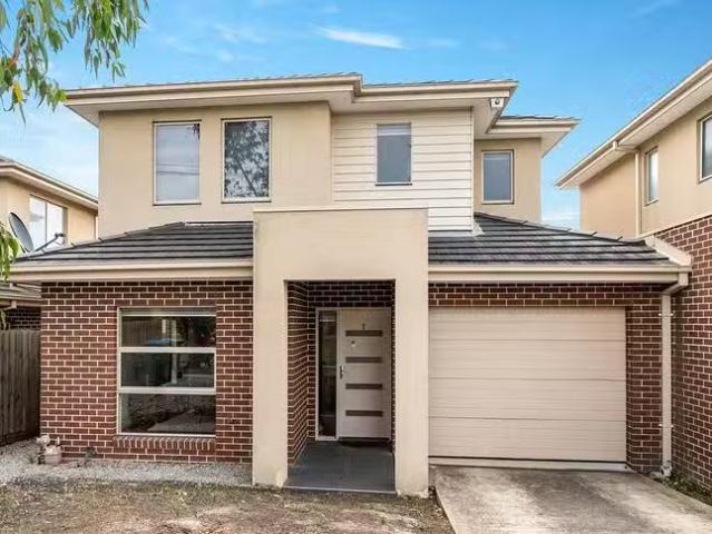 House for rent in Yarck, Victoria
