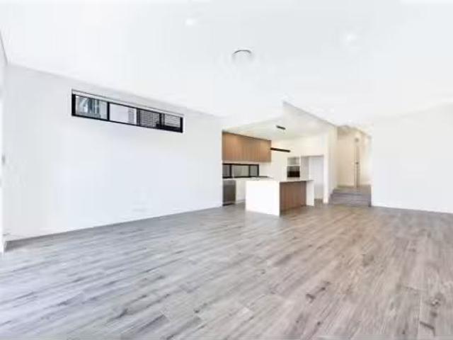 Condo for rent in Sydney, New South Wales