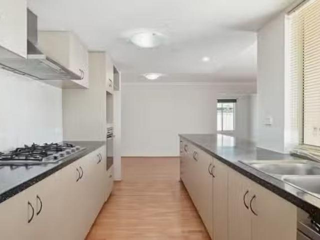 House for rent in Madeley, Western Australia