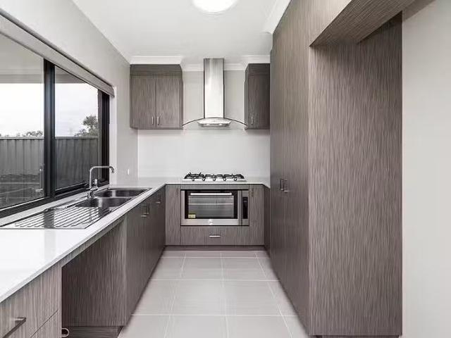 House for rent in Wollongong West, New South Wales