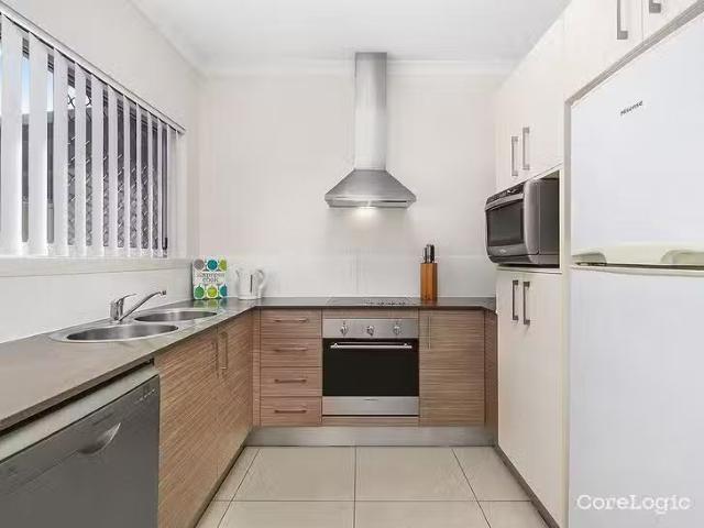 Apartment for rent in Toombul, Queensland