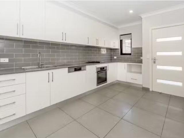 Condo for rent in Sydney, New South Wales
