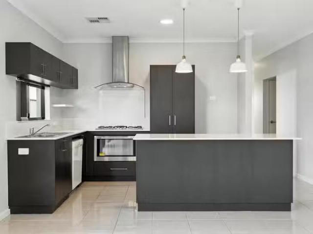 House for rent in Banksia Grove, Western Australia
