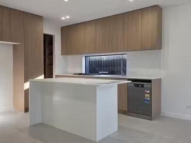 House for rent in Canley Heights, New South Wales