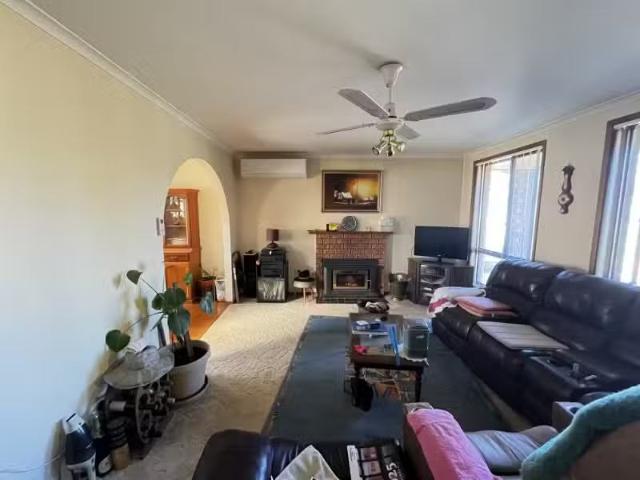 House for rent in Howlong, New South Wales