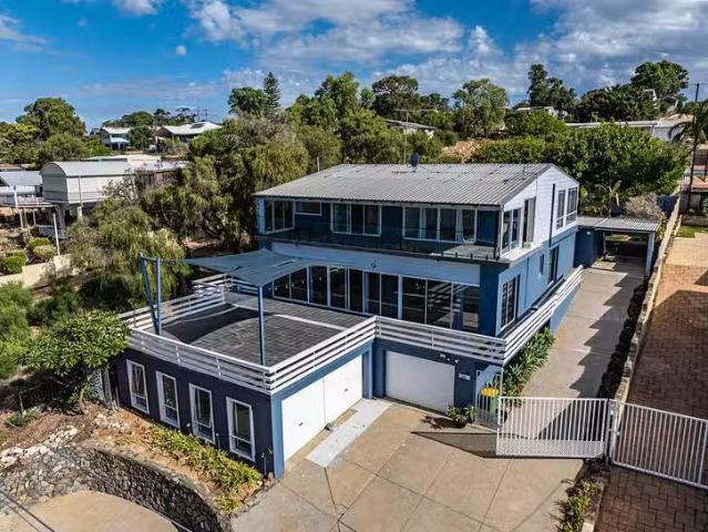 House for rent in Parklands, Western Australia