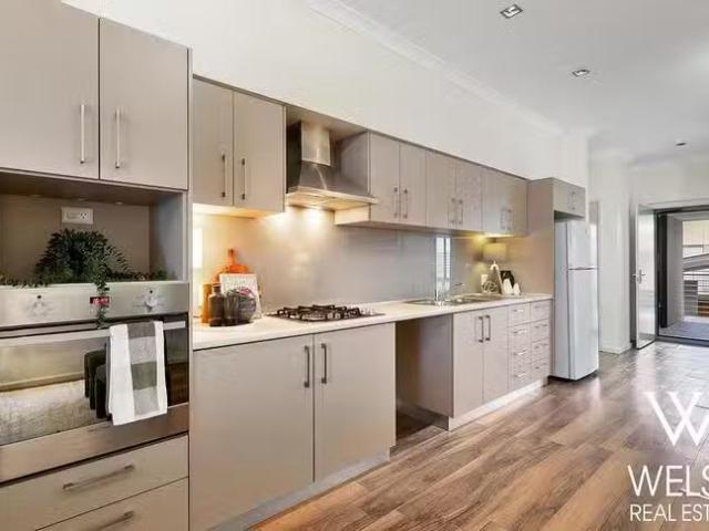 Apartment for rent in Carlisle, Western Australia