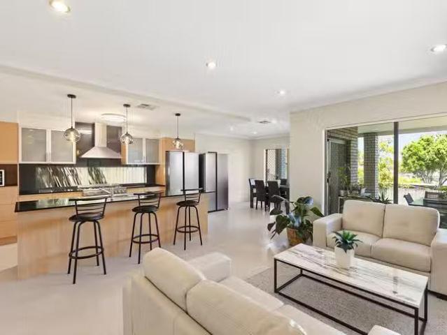 Apartment for rent in Toombul, Queensland