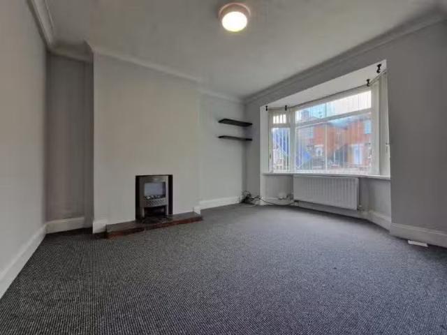 House to rent in Vandyck, Belfast
