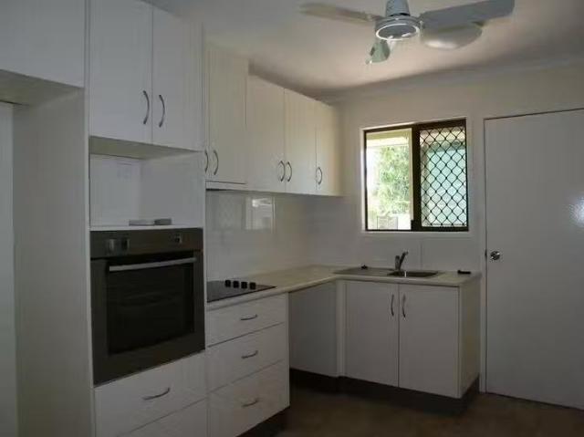 Apartment for rent in Emerald, Queensland