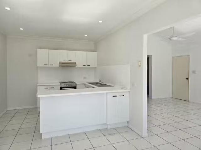 Apartment for rent in Kewarra Beach, Queensland