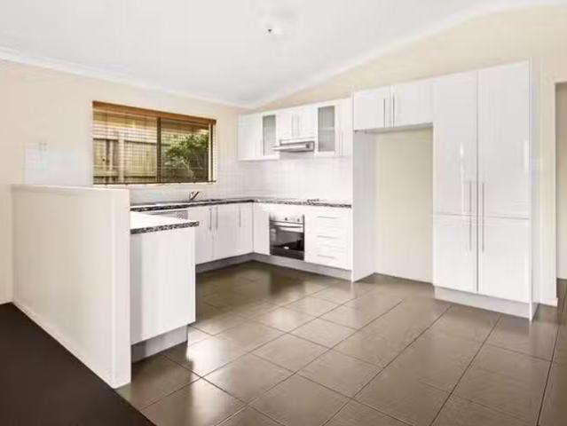 House for rent in Highfields, Queensland
