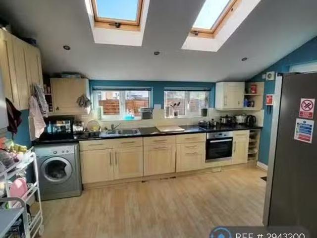 House for rent in Epsom, Surrey