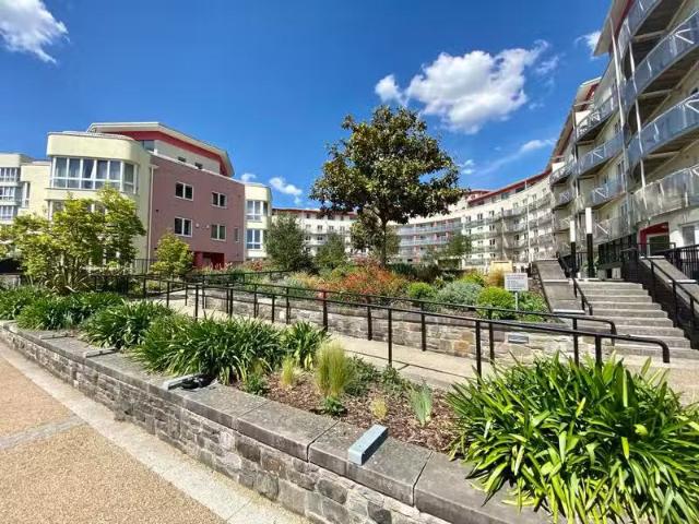 Apartment for rent in Spike Island, Feckenham