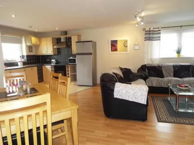 Apartment for rent in Falcon Lodge, Wales