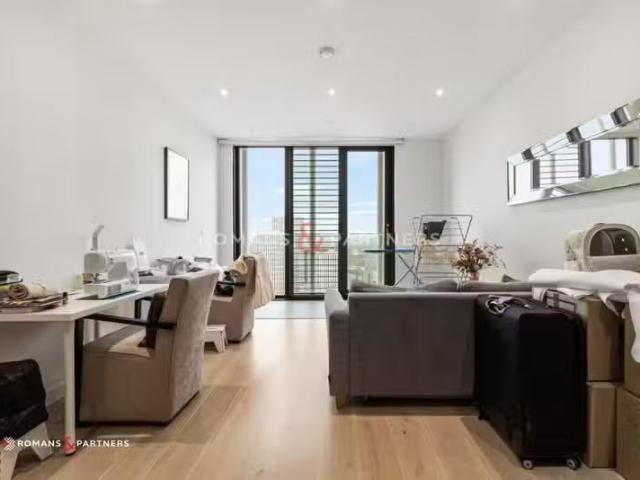 Apartment for rent in Stratford Marsh, Greater London