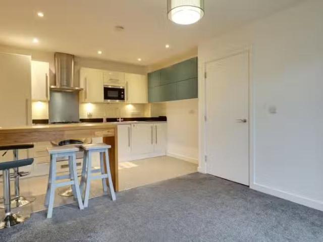 House for rent in Longlands, Halfway Street