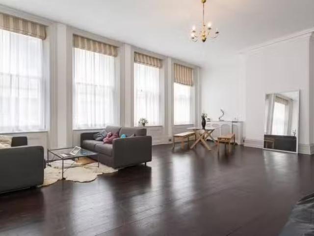 House for rent in Aldgate, Lyons
