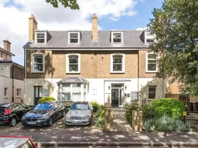 House for rent in Kingston Upon Thames, Greater London