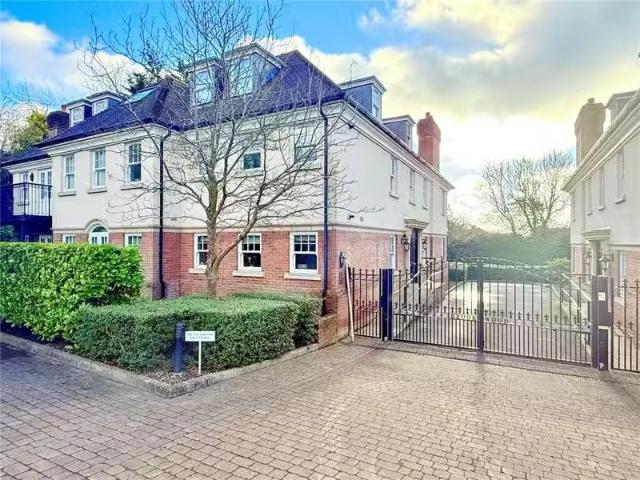 Apartment for rent in Fretherne, Hertfordshire