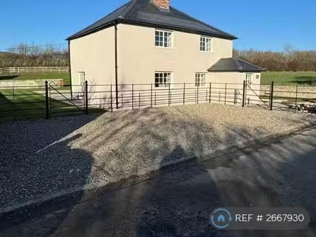 House for rent in Beddingham, Iford