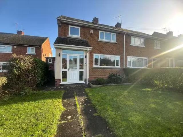 House for rent in Wallington, Greater London