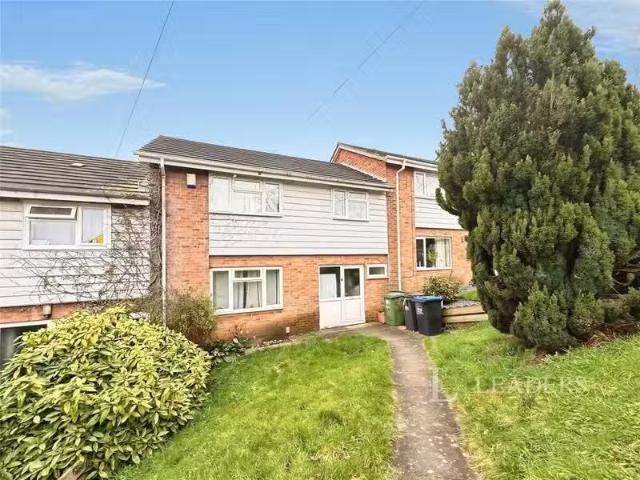 House for rent in Green Close, Warwickshire