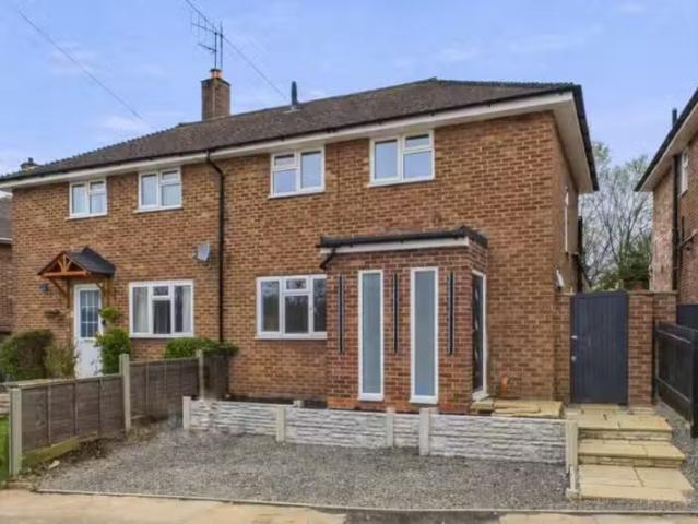 House for rent in Pouchen End, Hertfordshire