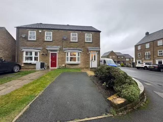 House for rent in Queensbury, West Yorkshire
